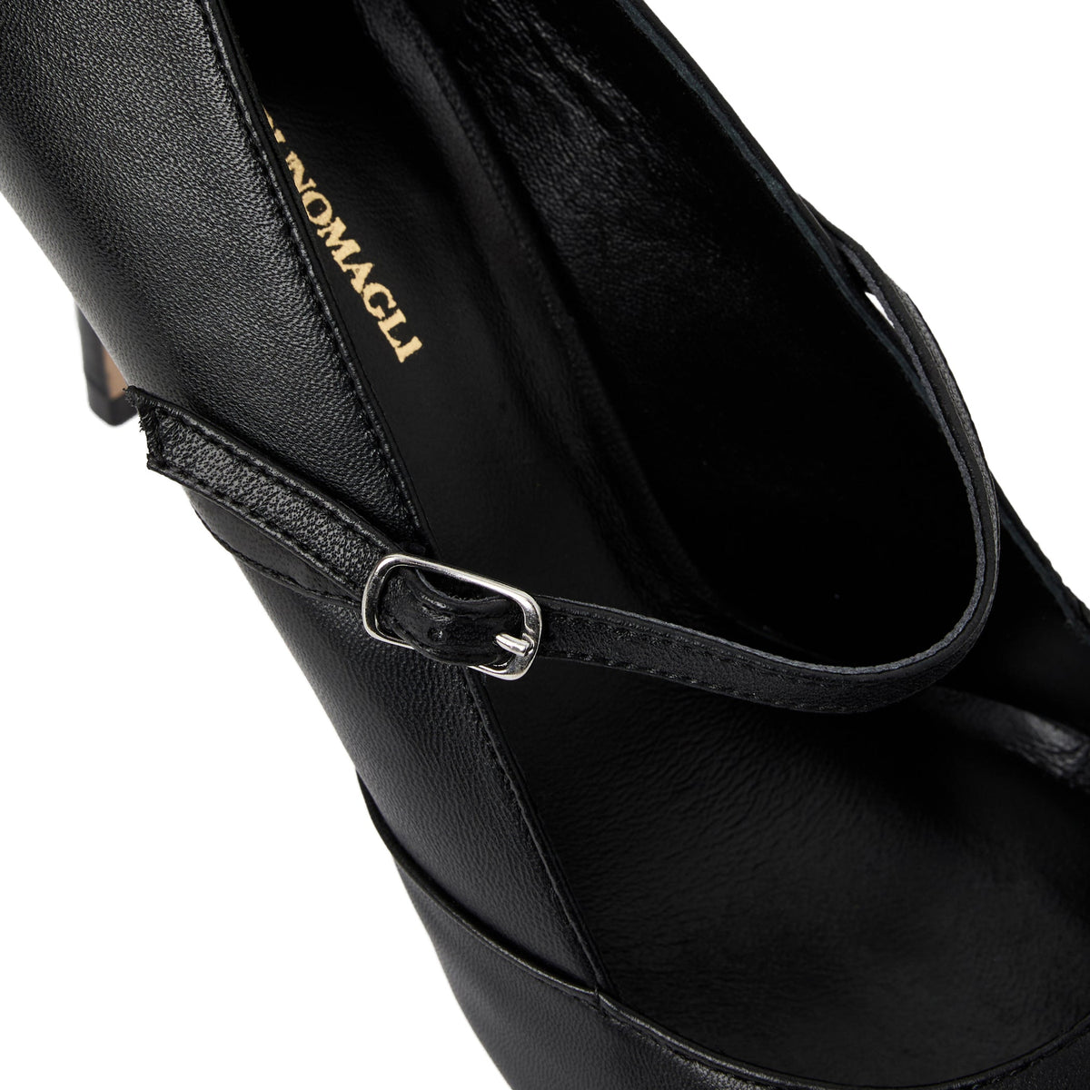 Bruno Magli Prima Pump