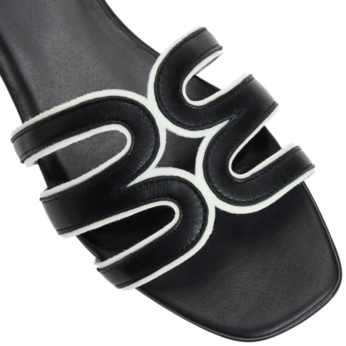 Bruno Magli Flore Black Nappa/Bone